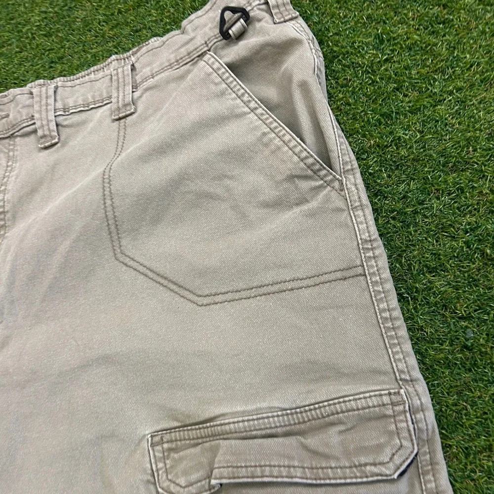 Magellan Outdoors Mens Khaki Tan Cotton Canvas Cargo Shorts Size 40 Elastic